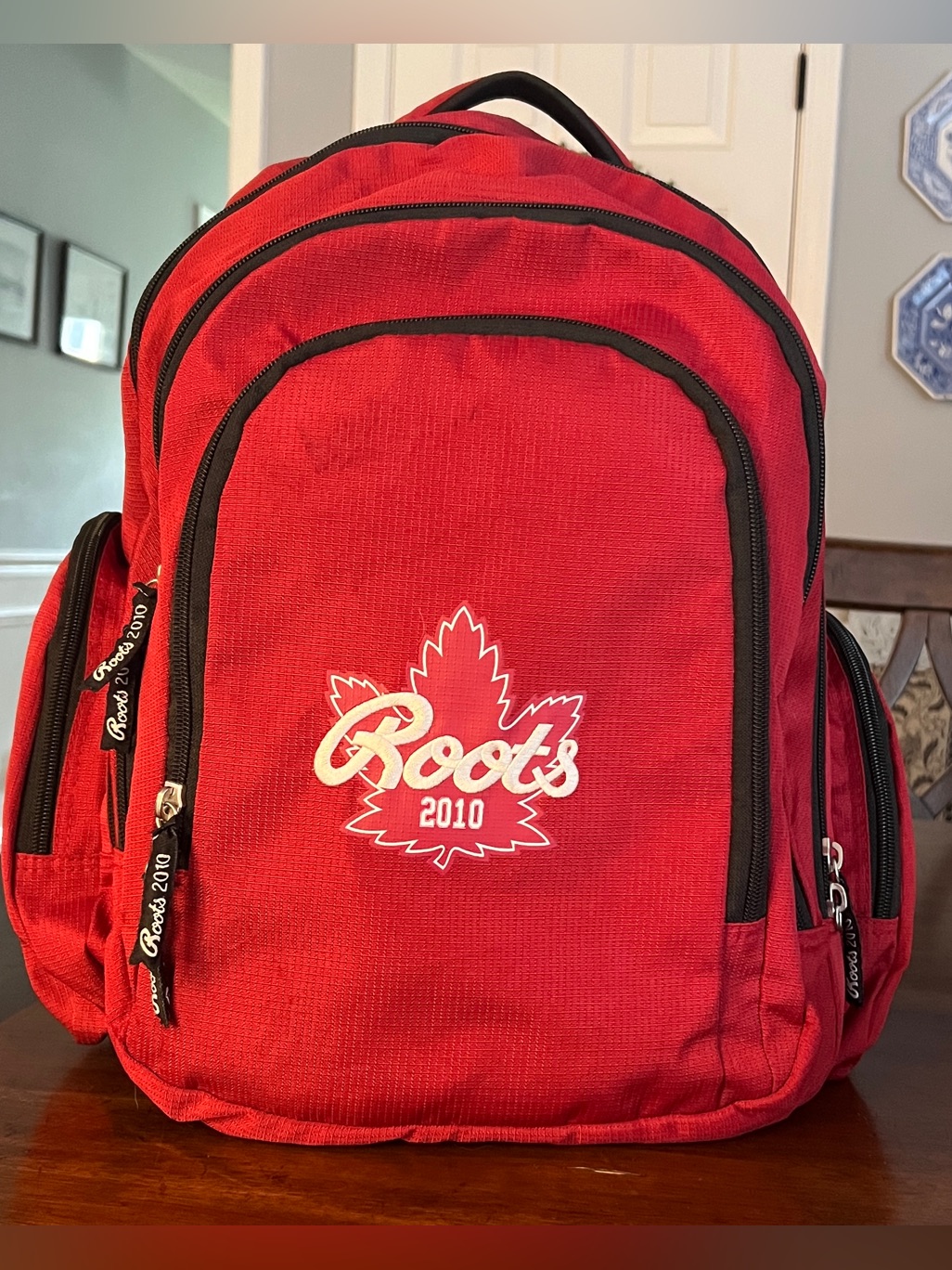 Roots Canada 2010 Vancouver Olympics Backpack Rare Collectible Htf Maroon Red